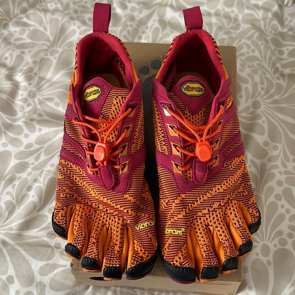 Vibram Shoes Vibram Fivefinger Kmd Evo Toe Shoes Size 38 Poshmark